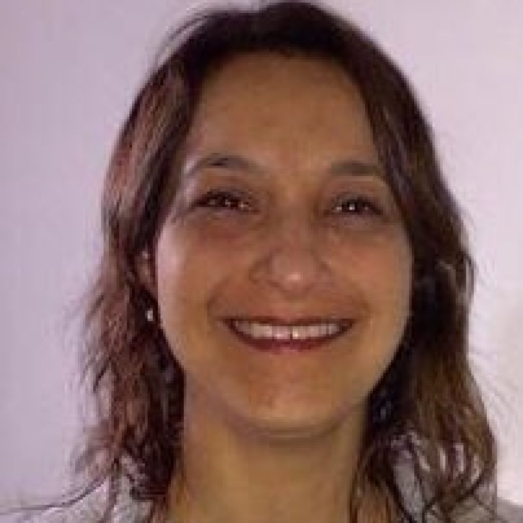 Claudia-rivas Claudia-rivas